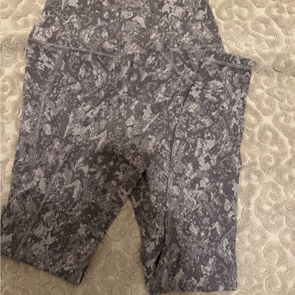 Lululemon Align High Rise Pant 28" Hideaway Camo Lunar Rock Multi 6 - Picture 3 of 7